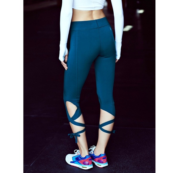 🎉HP🎉free people || turnout leggings - Picture 5 of 7